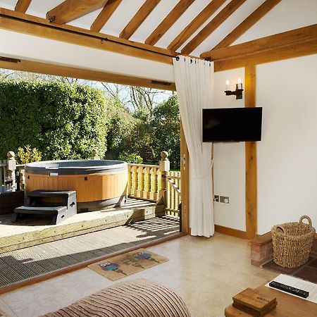 Owl'S Hoot Villa Thorndon Luaran gambar