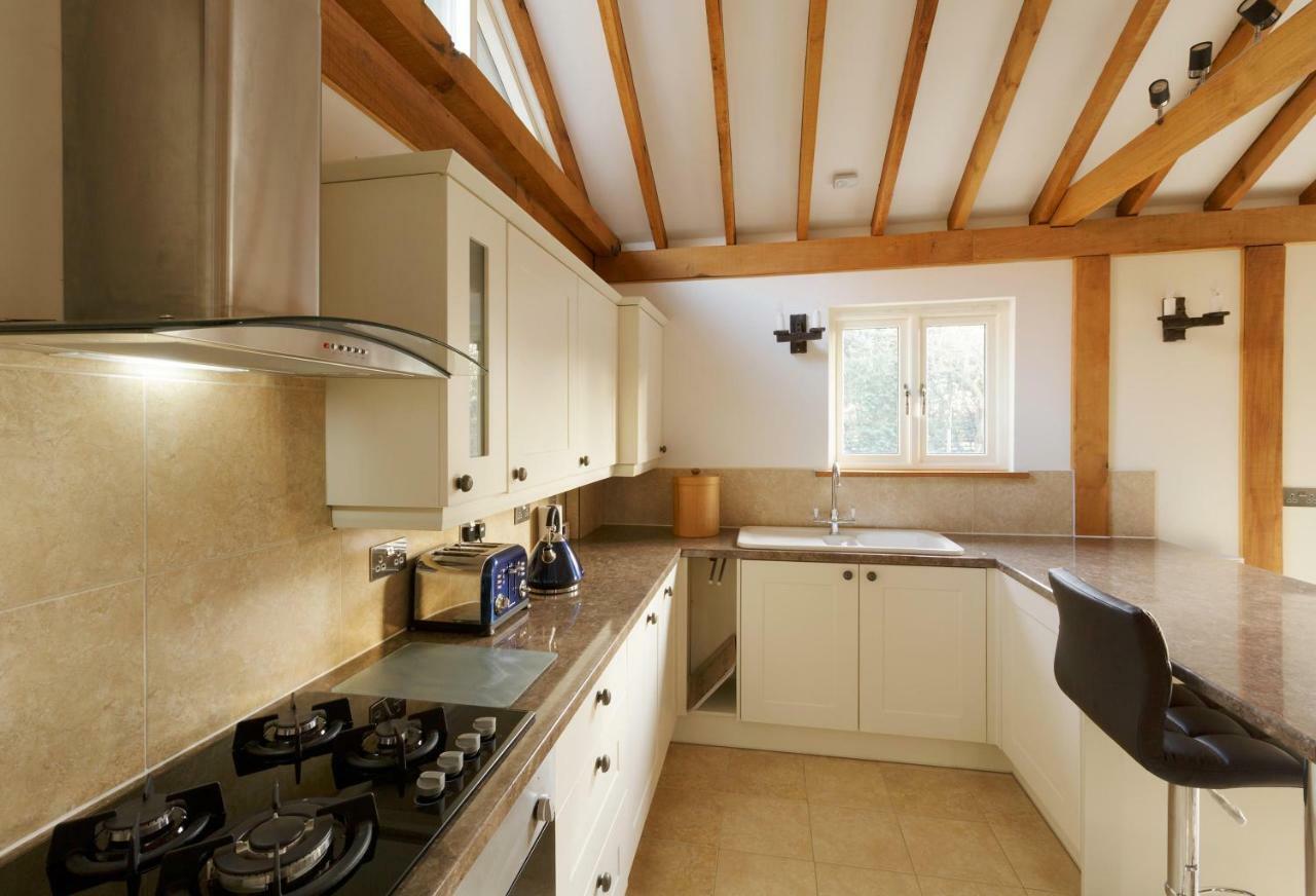 Owl'S Hoot Villa Thorndon Luaran gambar